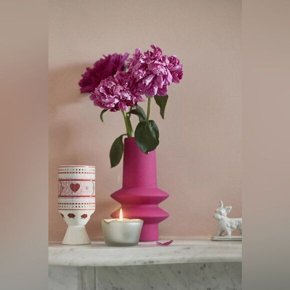 Anthropologie The Bistro Tile Stoneware Vase: Valentine's Edition 6.25"H, 3" dia - Picture 4 of 4